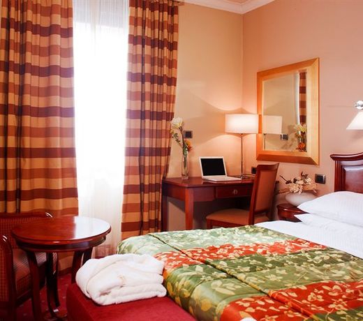 Best Western Premier Hotel Astoria