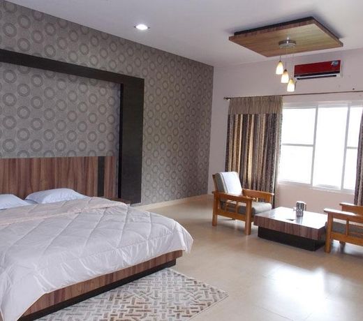 KSTDC Hotel Mayura Gerusoppa, Jogfalls
