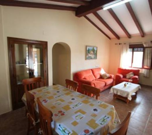 Santa Ana - pretty holiday property with garden and private pool in Benissa