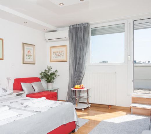 Amanda Apartment