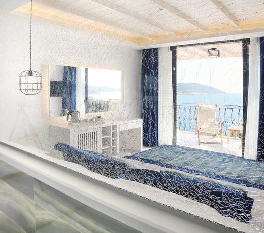 Nur Beach Hotel