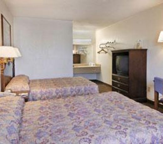 Executive Inn