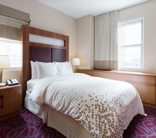 Hotel 57