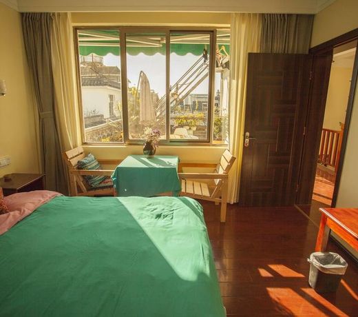 Guanlanshe Inn