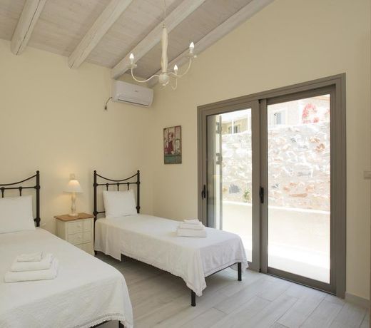 Poliana Estate Villas