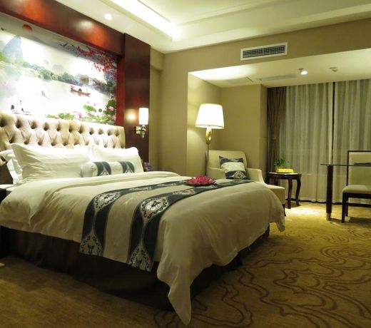Guanjun Hotel