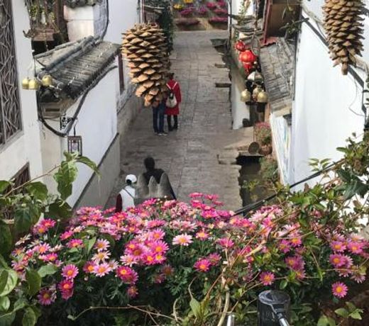 Old Town of Lijiang Meiliju Inn