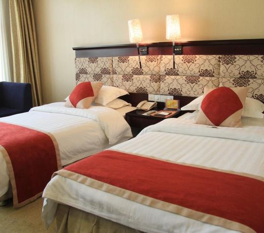 Huayu Hotel