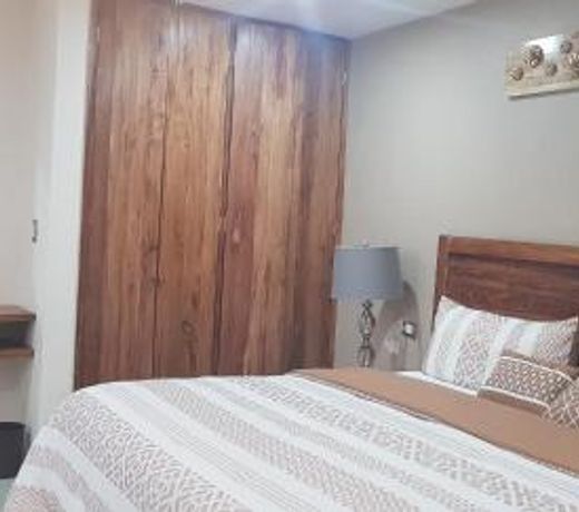 El Zaguan Colonial by GuruHotel