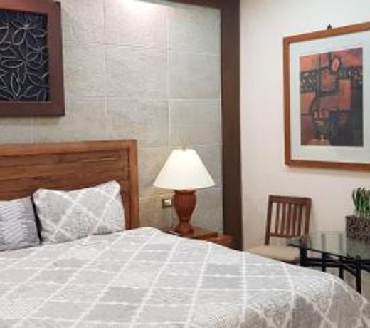 El Zaguan Colonial by GuruHotel