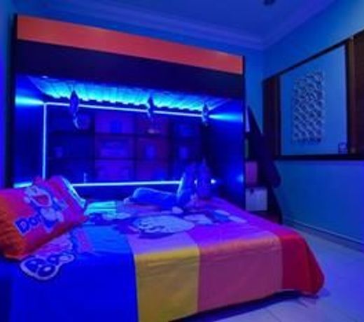 DaHong Theme House