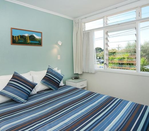 Aarangi Motel