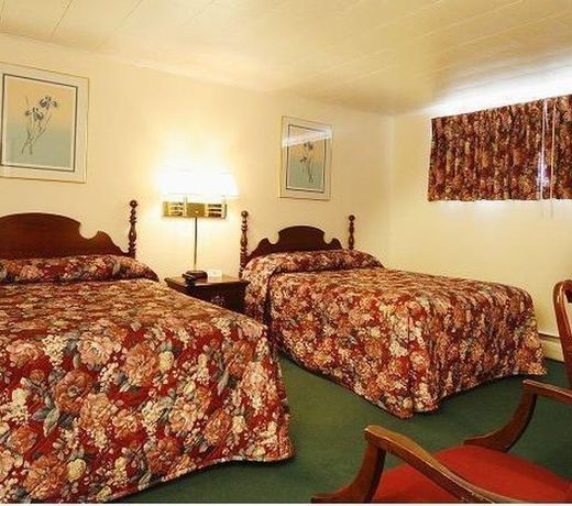 Travelers Inn