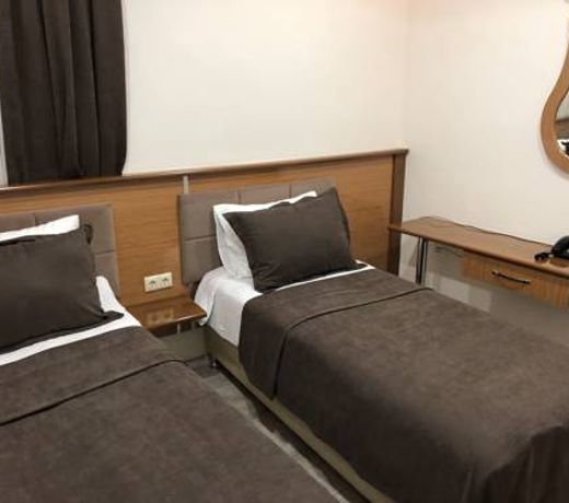 Gulistan Hotel