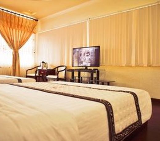 Lan Vy Hotel
