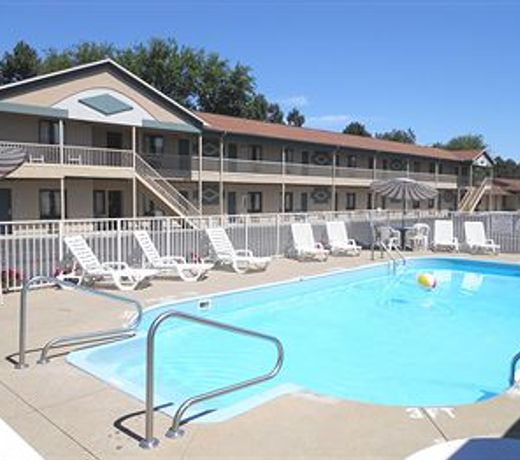 Budget Host Inn