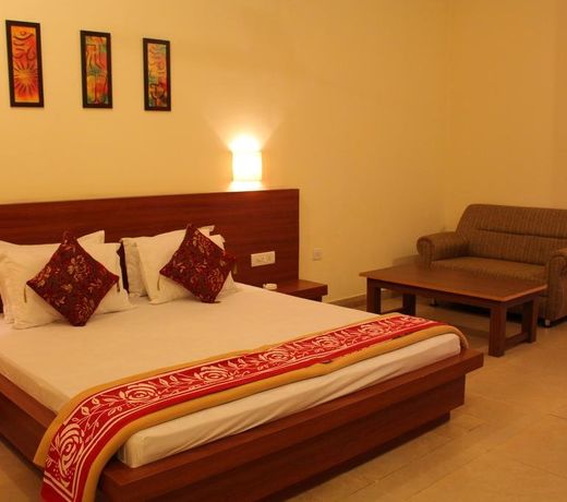 Hotel Garden Court