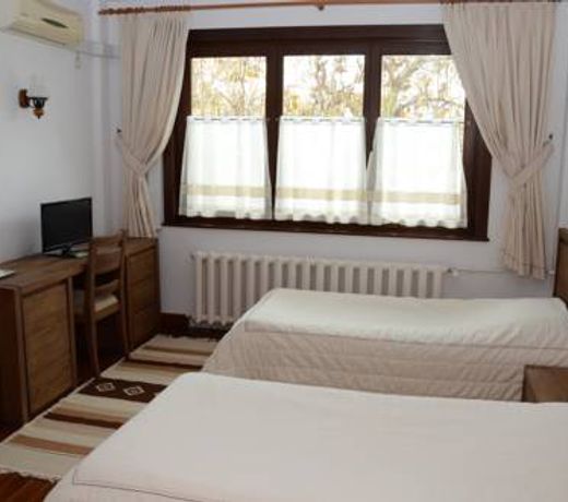 Casa de OaspeÈi SfÃ¢ntul Nicolae