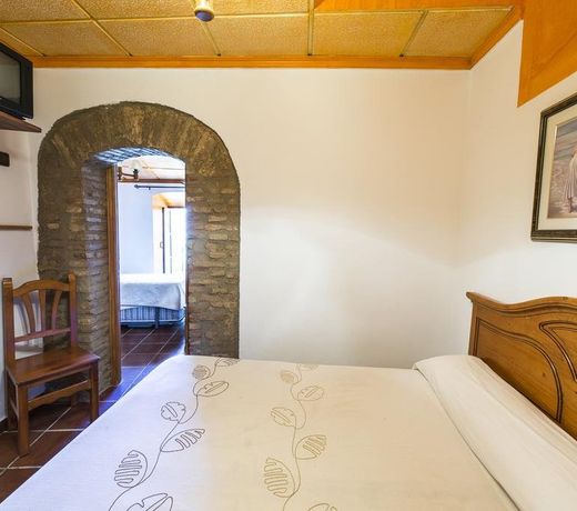 Hotel Las Palmeras by Vivere Stays