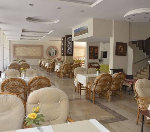 Saray Apart Hotel