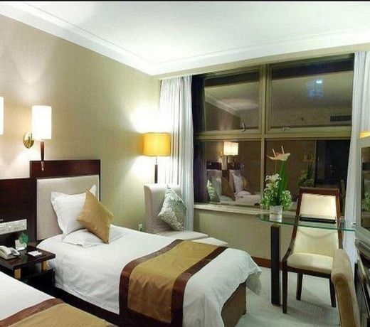 Lanou Hotel