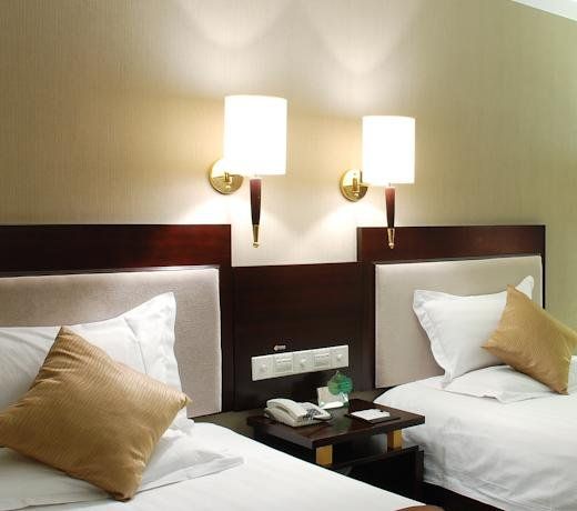 Lanou Hotel
