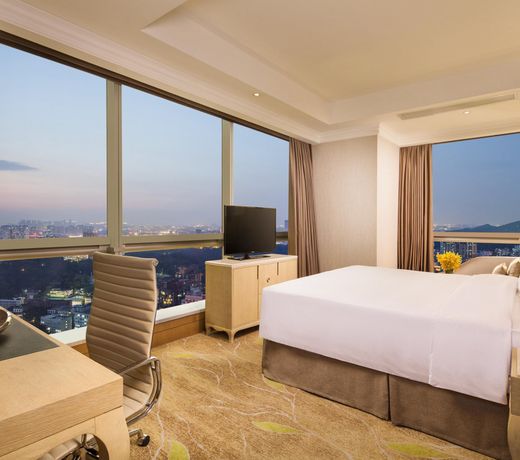 DoubleTree by Hilton Guangzhou - Closed to Sun Yat-sen Memorial Hall and Beijing Road Pedestrian Street