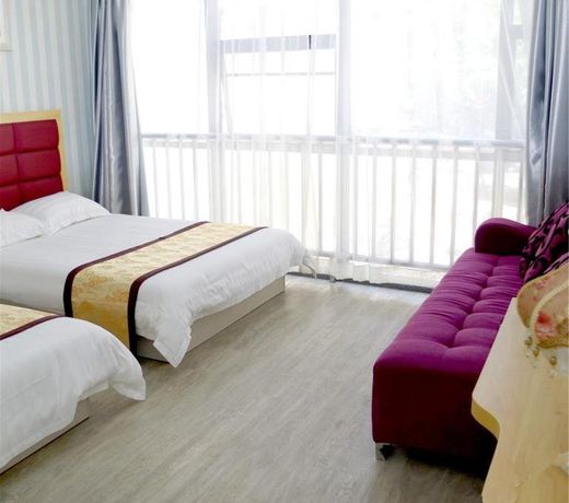 Starway Hotel Qingdao Middle Xianggang Road