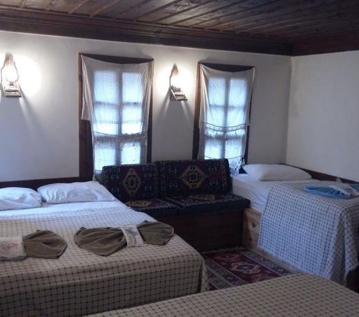 Beyaz KonaK Green Garden Hotel