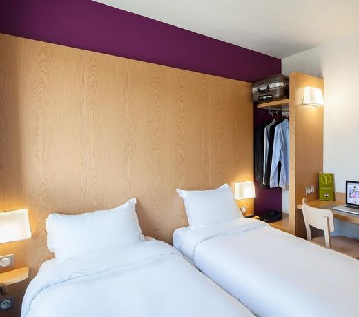B&B HOTEL Paris Romainville Noisy-le-Sec