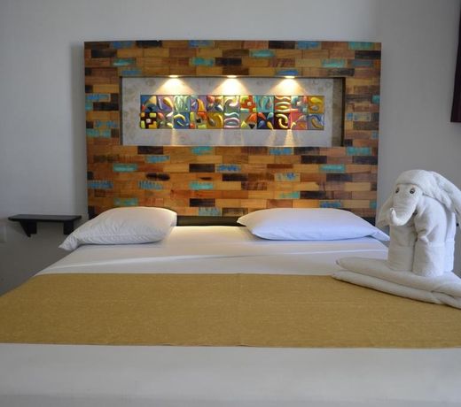 El Fuerte Beach Resort