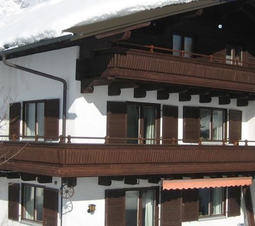 Scenic Apartment in Maria Alm near Ski Lift