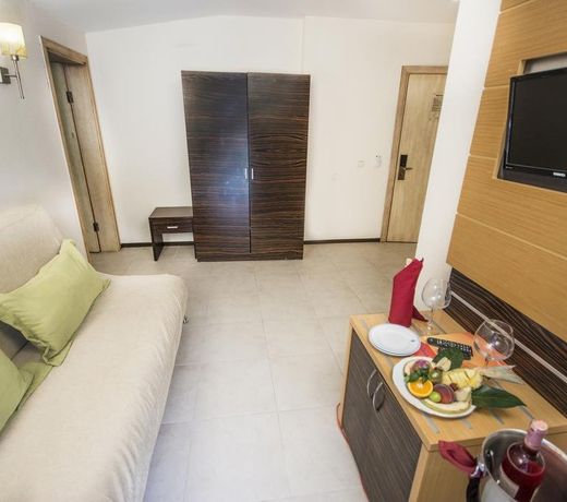 Mersoy Exclusive Hotel