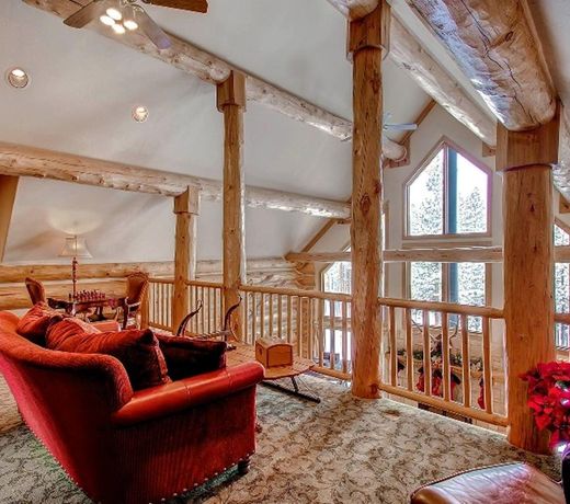 Ski Classic Lodge