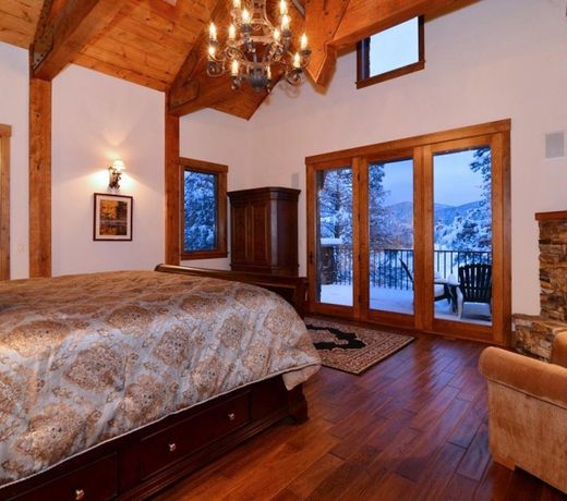 The Lodge at Stoney Ridge
