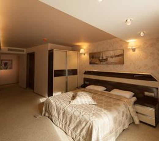 Armin Hotel