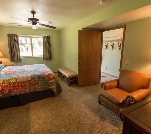 Wild Eagle Lodge