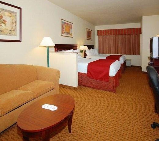 SureStay Plus Hotel by Best Western Quanah