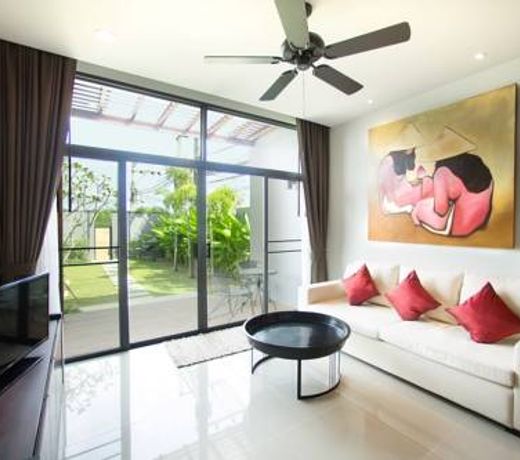 Villa Ata by Tropiclook Saiyuan style Nai Harn beach