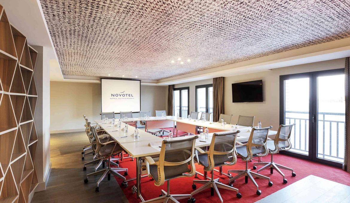 Novotel Istanbul Bosphorus Hotel