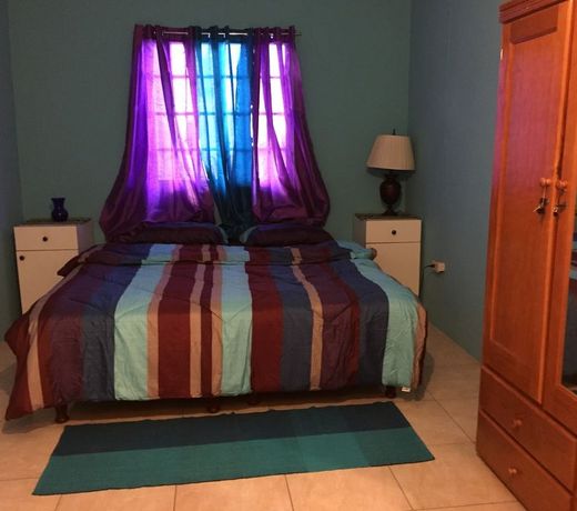 Liam's Guest House