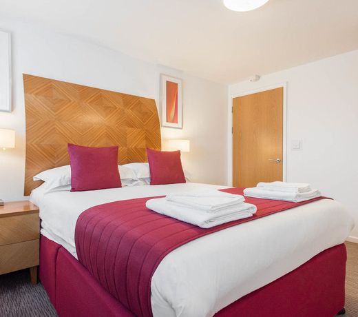PREMIER SUITES Newcastle