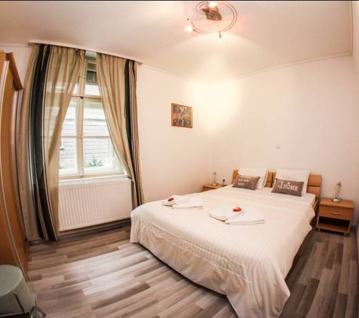 Rooms Eliza