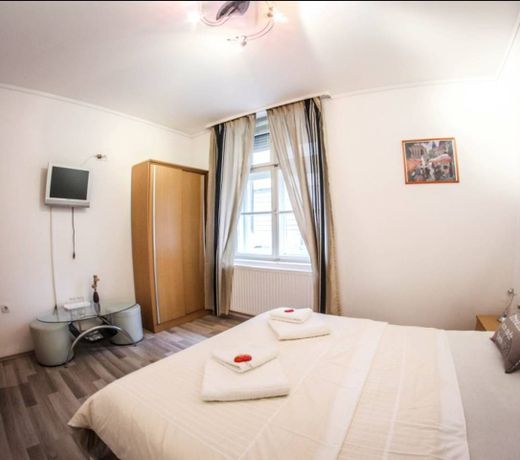 Rooms Eliza