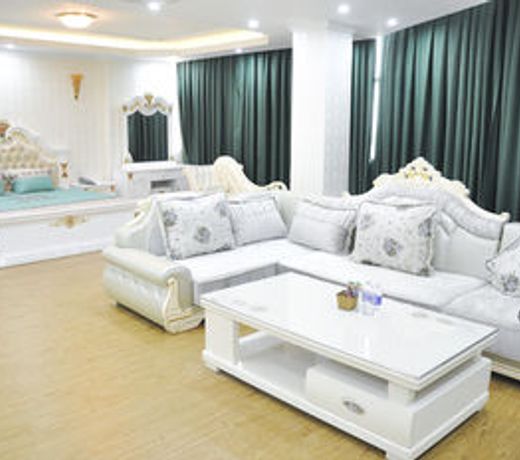 Phoenix Hotel