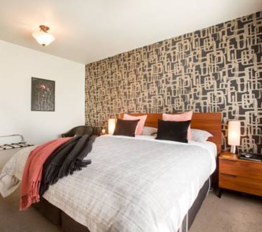 Manuka Lodge B&B