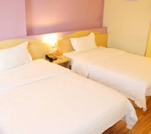 7Days Inn Foshan Tongji Bridge Tongji Road Subway Station