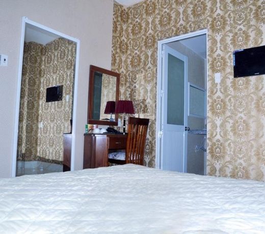 Dai Loi Hotel