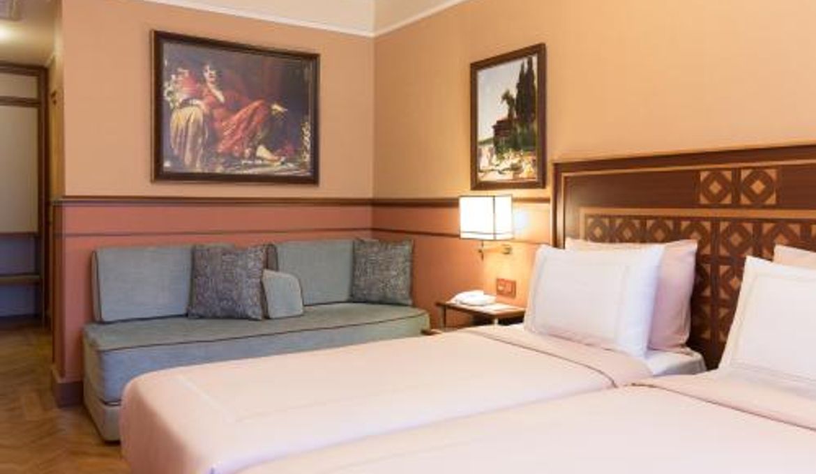 Lalahan Hotel