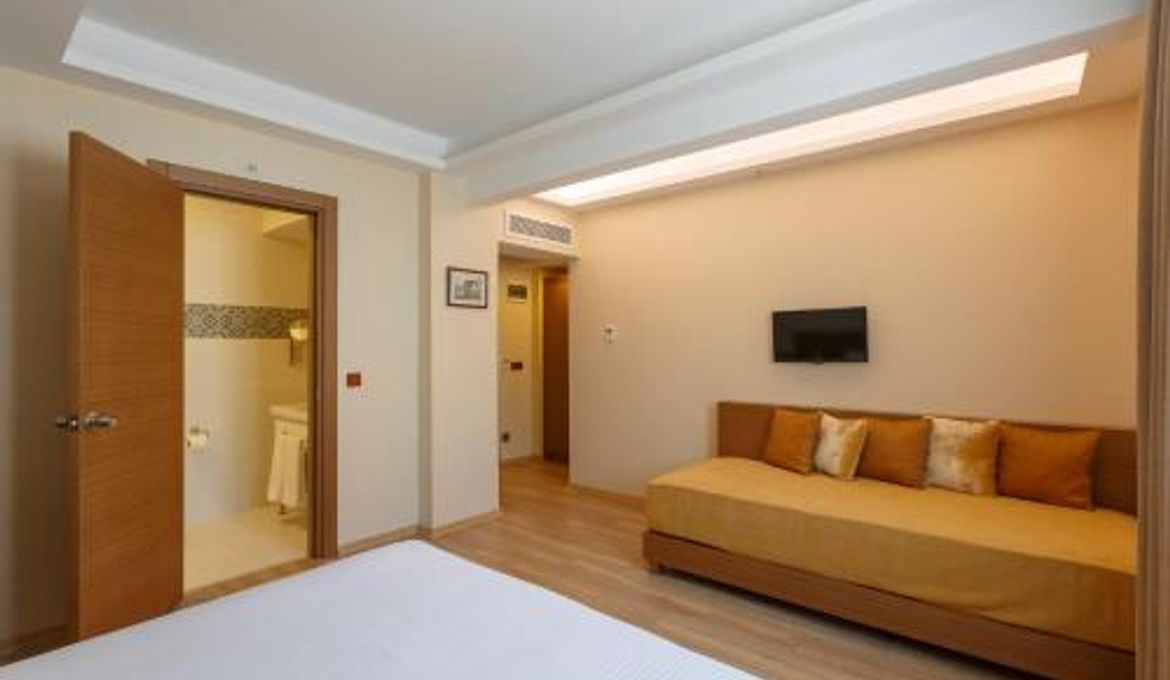 Lalahan Hotel